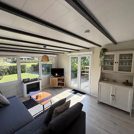 Nieuw Luxe In Bos Met Veel Privacy & Rust! شاليه