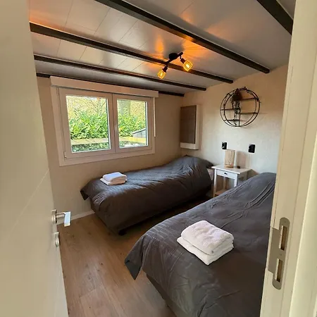 Nieuw Luxe In Bos Met Veel Privacy & Rust! * بارلي ناسو