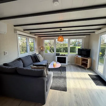 Nieuw Luxe In Bos Met Veel Privacy & Rust! شاليه بارلي ناسو